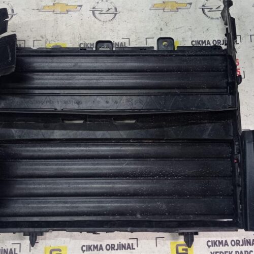 OPEL CORSA F RADYATÖR MOTORLU PANJURU ÇIKMA SÖKME YEDEK PARÇA