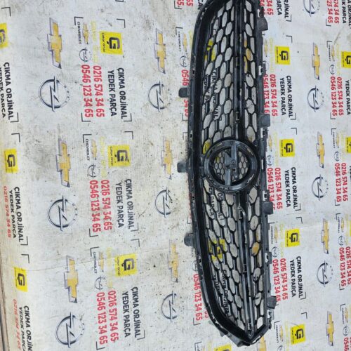 OPEL CORSA F  PANJUR ÇIKMA SÖKME YEDEK PARÇA