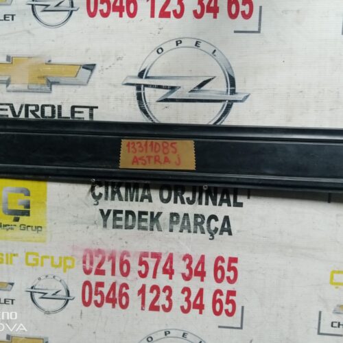 OPEL ASTRA J RADYATÖR ÜST CONTASI OEM 13311085  ÇIKMA SÖKME YEDEK PARÇA