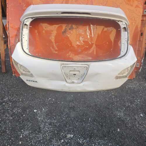 ASTRA J HATCHBACK BAGAJ KAPAĞI ÇIKMA SÖKME YEDEK PARÇA
