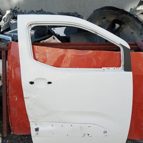 COMBO E SAĞ ÖN KAPI ÇIKMA SÖKME YEDEK PARÇA