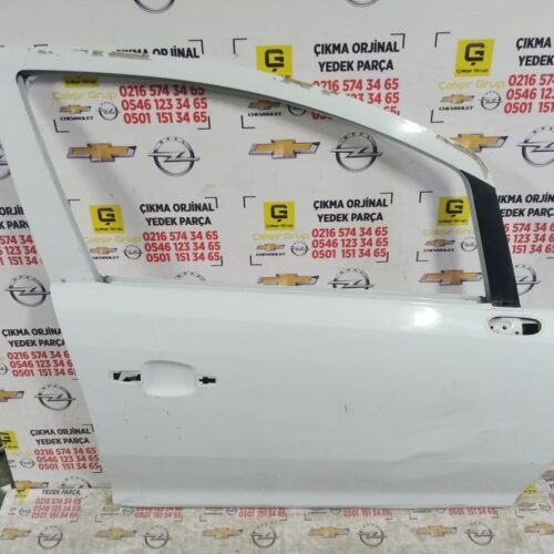 OPEL CORSA D SAĞ ÖN KAPI ÇIKMA SÖKME YEDEK PARÇA