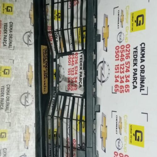 OPEL COMBO E MAKYAJLI 2024 ÖN TAMPON ALT MUAHFAZA OEM 9856006480
