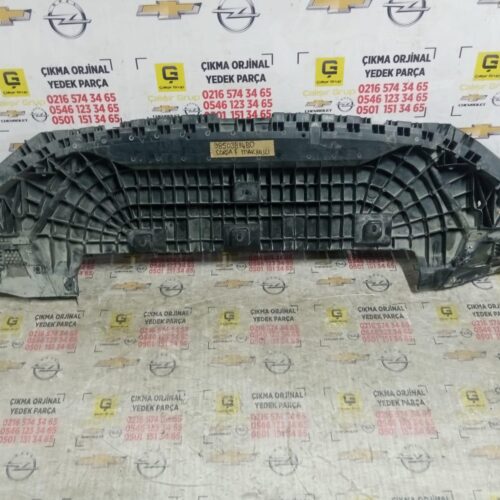 OPEL CORSA F 2023 – 2025 TAMPON ALT MUHAFAZA OEM 9850381480